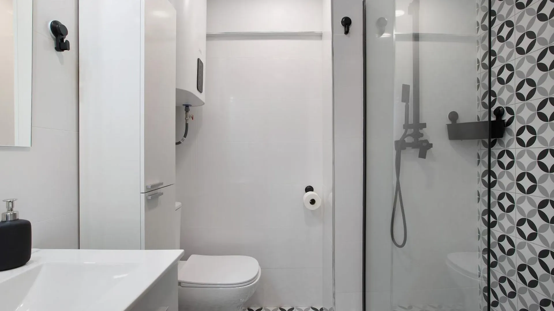 בנאלמדנה Apartamento Aquario דירה
